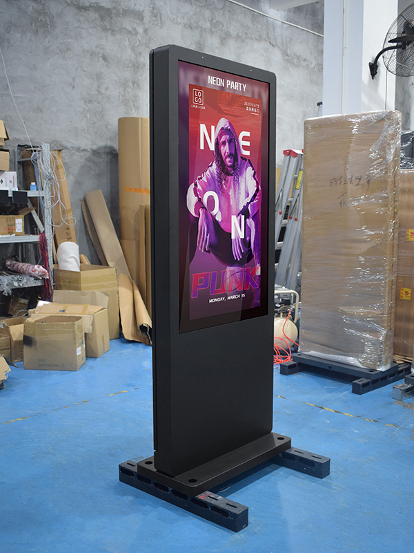 Why Invest in Digital Signage for Your Business